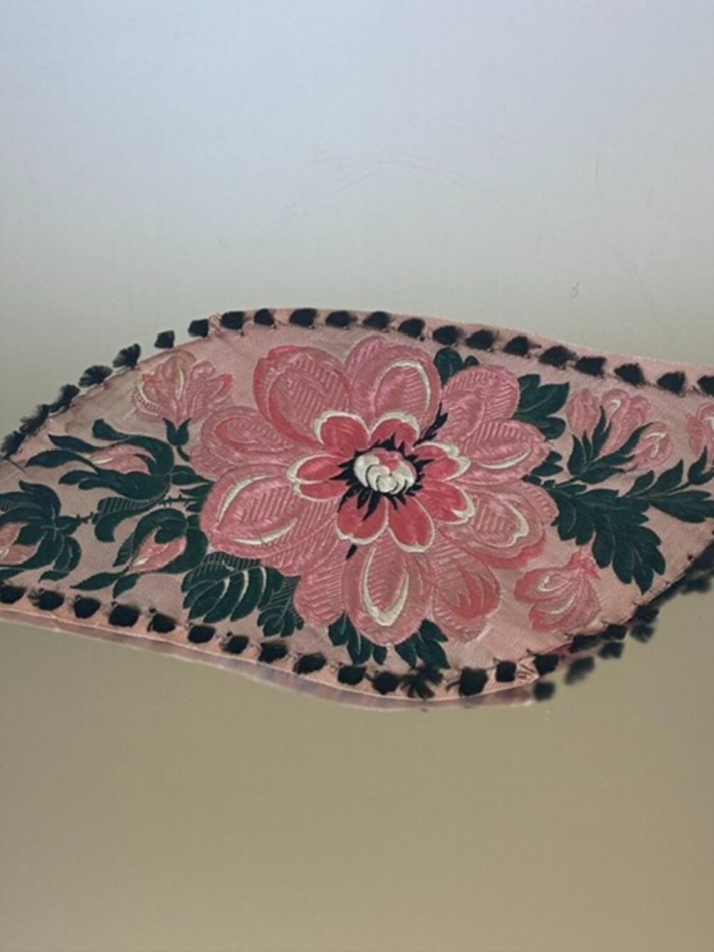 Victorian Silk Applique Large size with 3-d effect